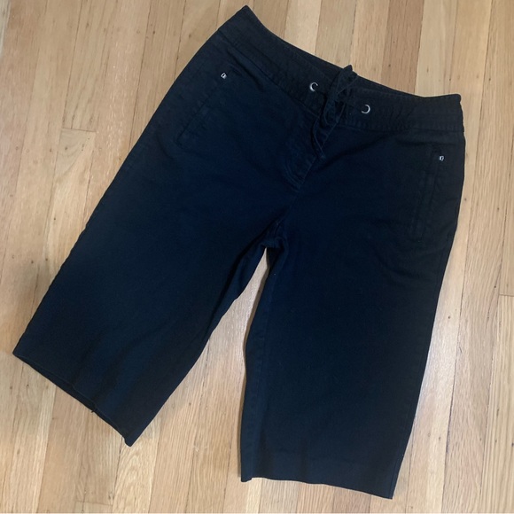 VGUC LIZ CLAIBORNE LIZWEAR BLACK COTTON STRETCH BERMUDA SHORTS SIZE 8 - Picture 3 of 13